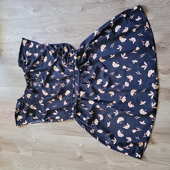 Floral Pleated Mini Dress w/ Keyhole Tie Back & Elastic Waist - Picture 5 of 5